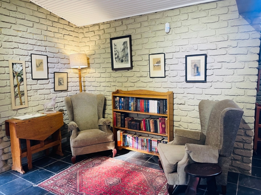 To Let 4 Bedroom Property for Rent in Bonza Bay Eastern Cape